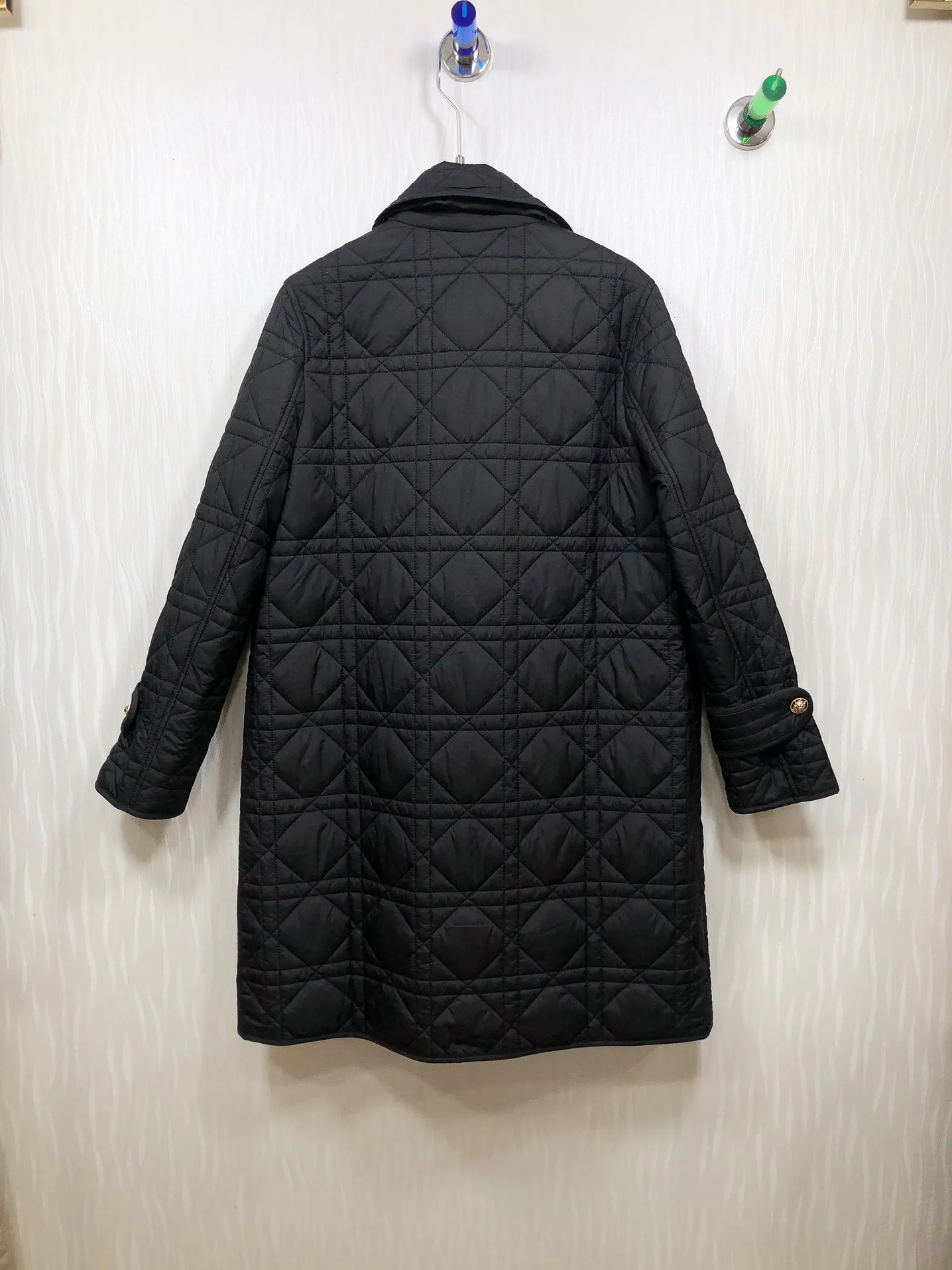 Куртки И Пуховики Женские Christian Dior 10248629