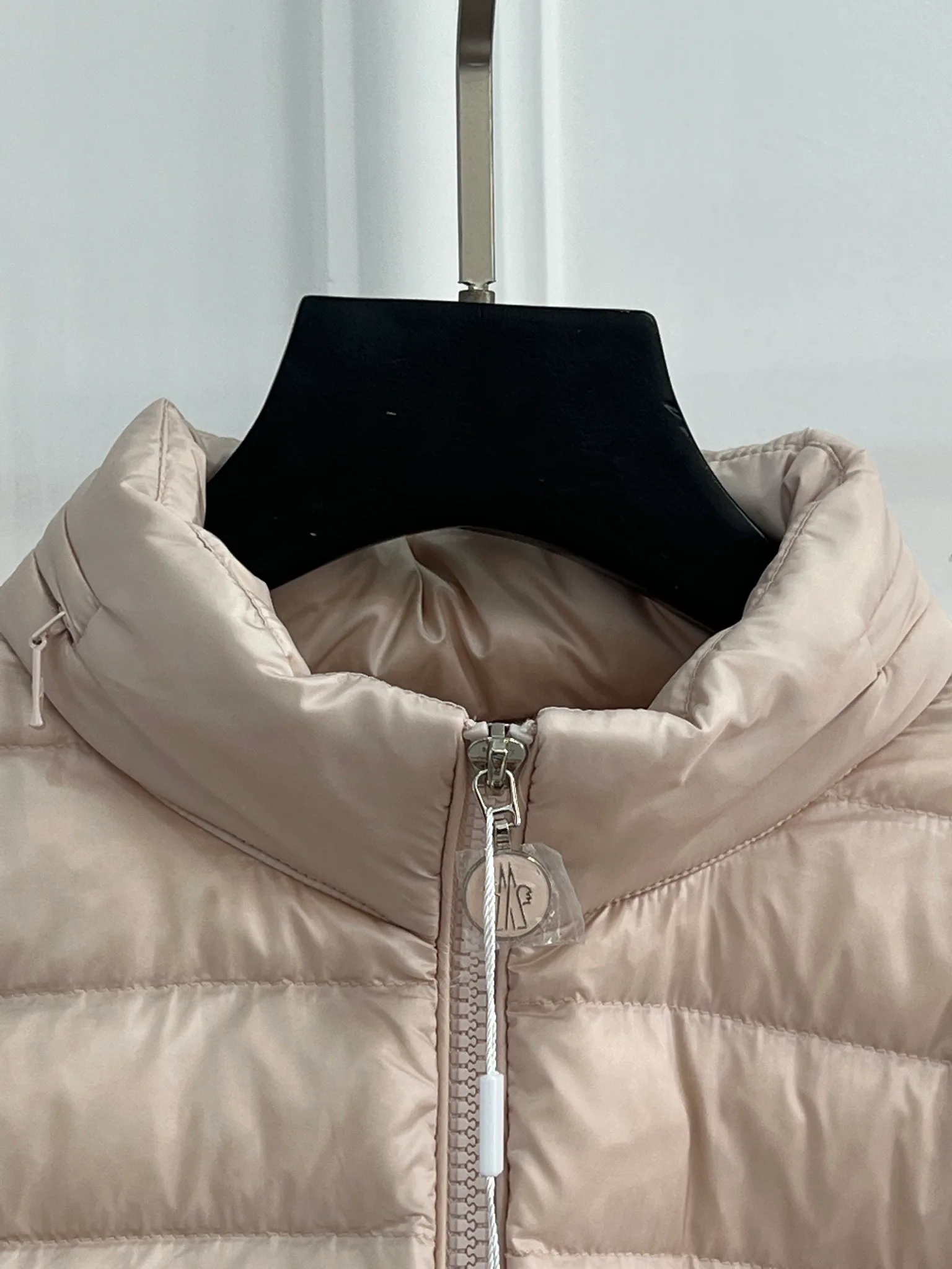 Куртки И Пуховики Женские Moncler 18416265