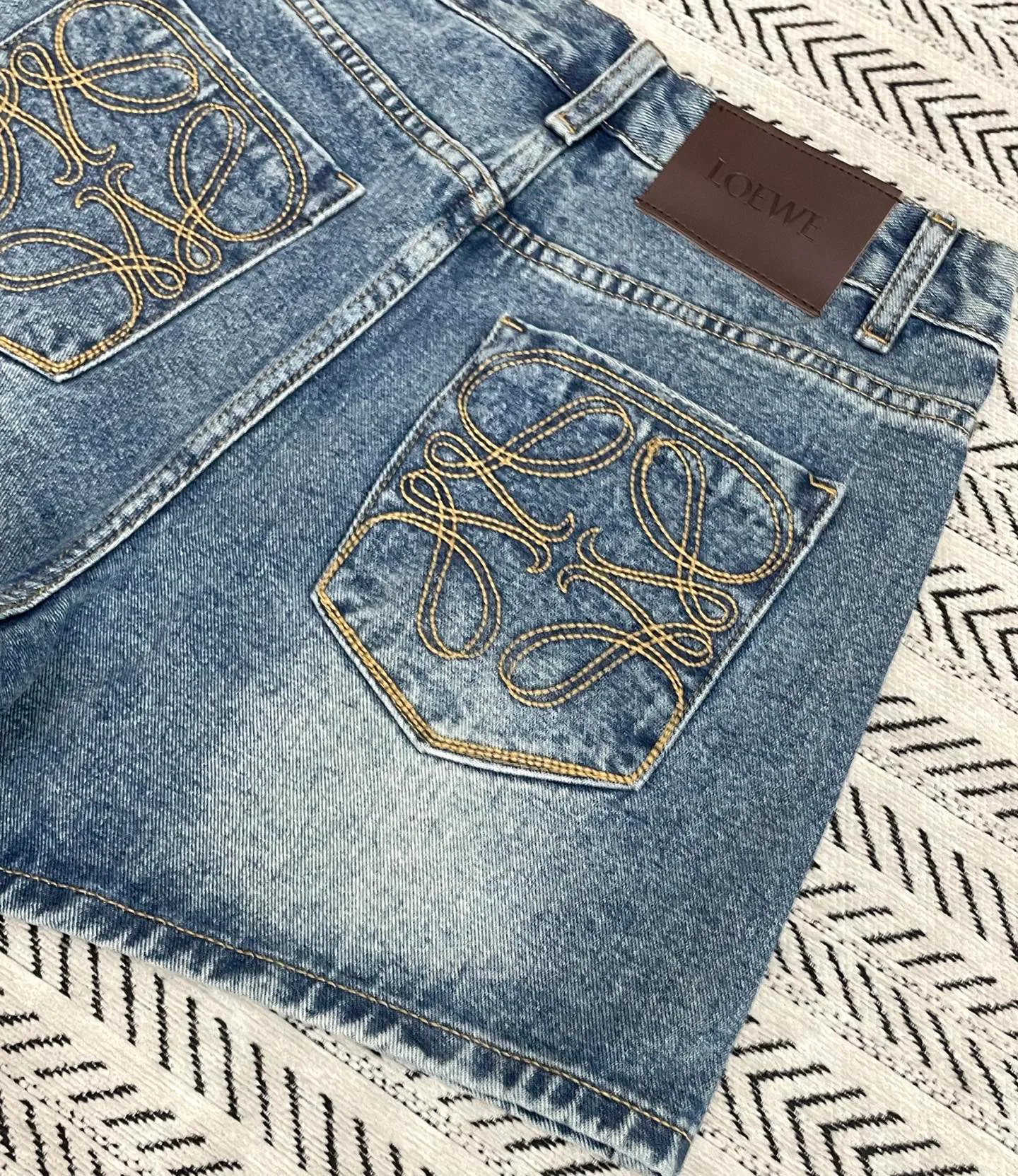 Шорты Женские Loewe 11763864