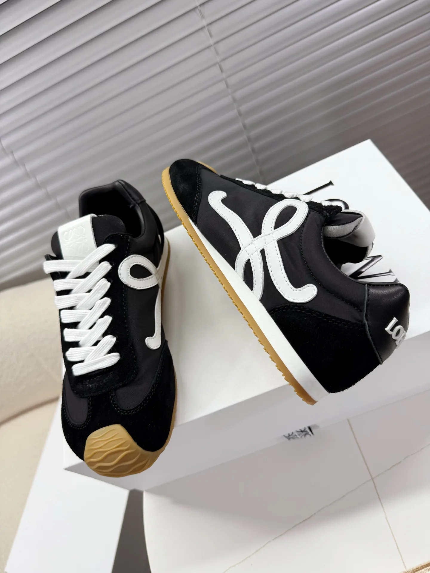 Кроссовки Женские Loewe 4019923