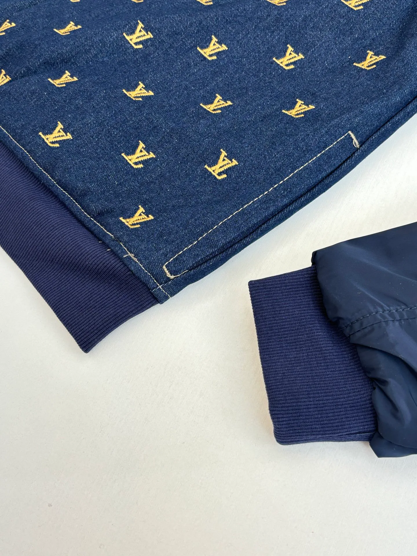 Куртки И Пуховики Мужские Louis Vuitton 135407