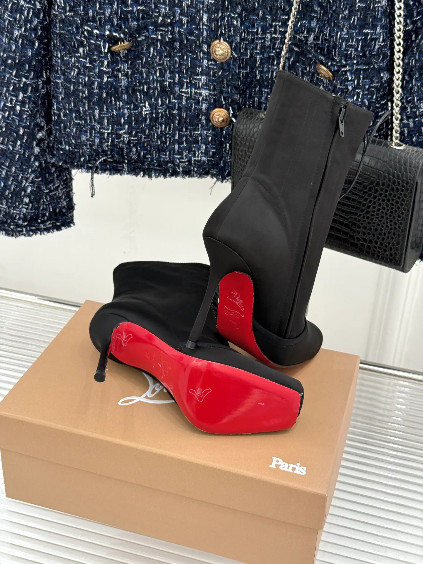 Ботильоны Женские Christian Louboutin 18575733