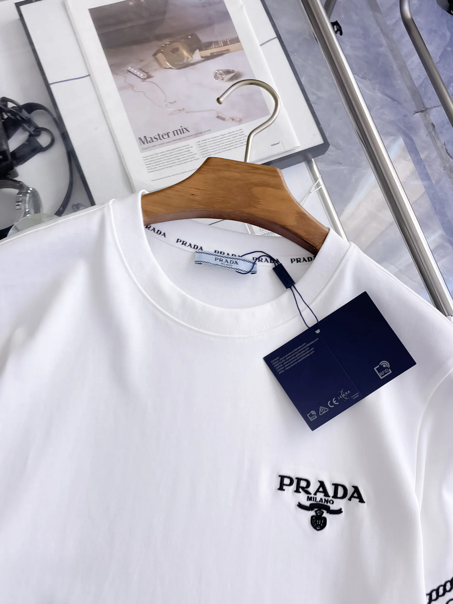 Футболки Мужские Prada 17579839
