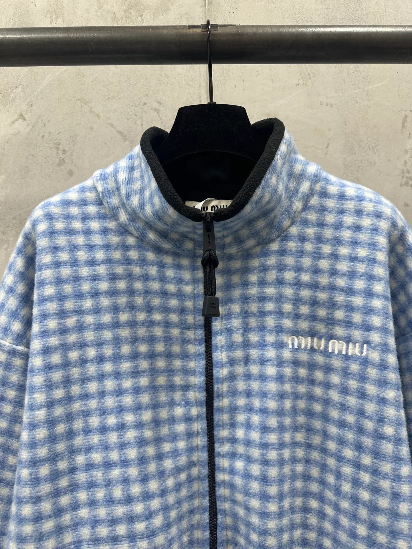 Куртки И Пуховики Мужские Miu Miu 18215611