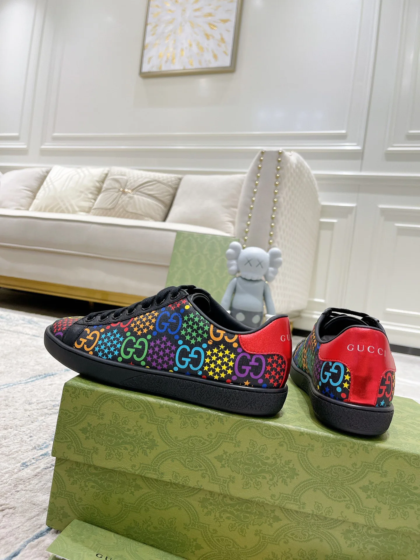 Кроссовки Женские Gucci 17620452