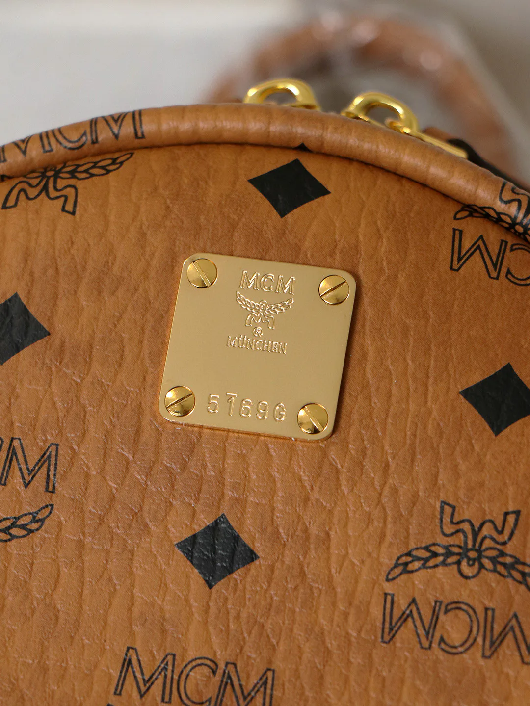 Рюкзаки Женские Mcm 10017813