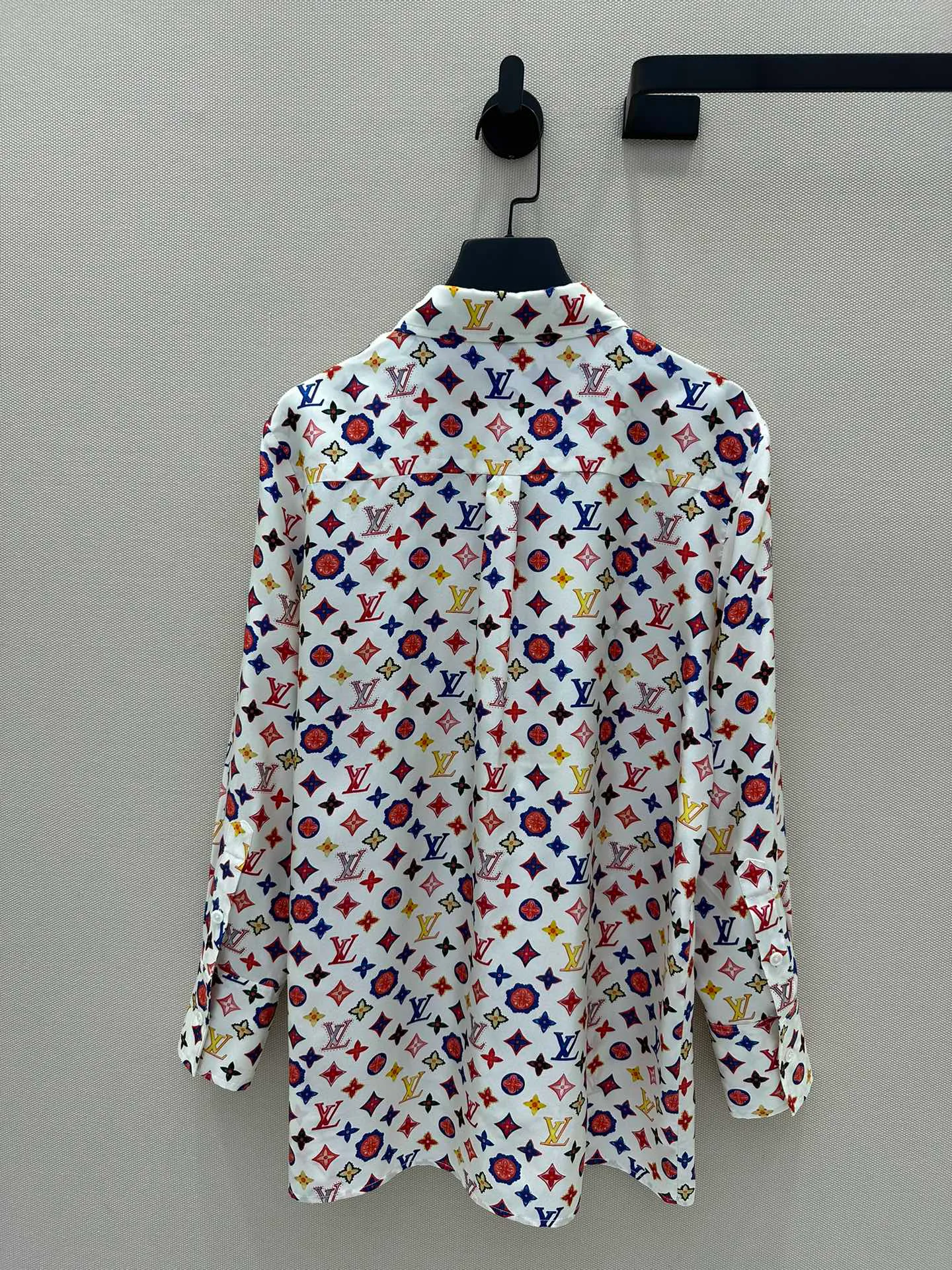 Рубашки Женские Louis Vuitton 8955