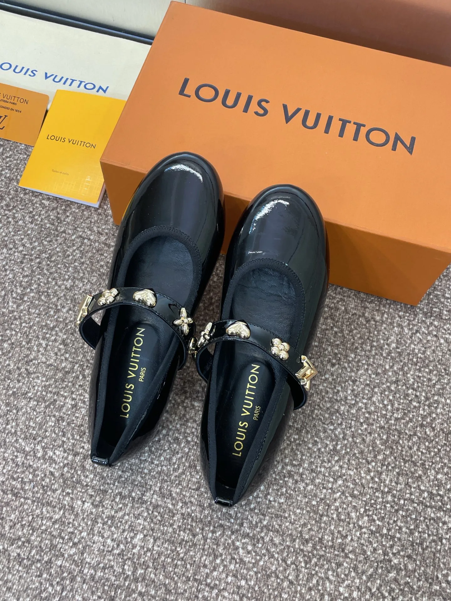 Туфли Женские Louis Vuitton 13346511