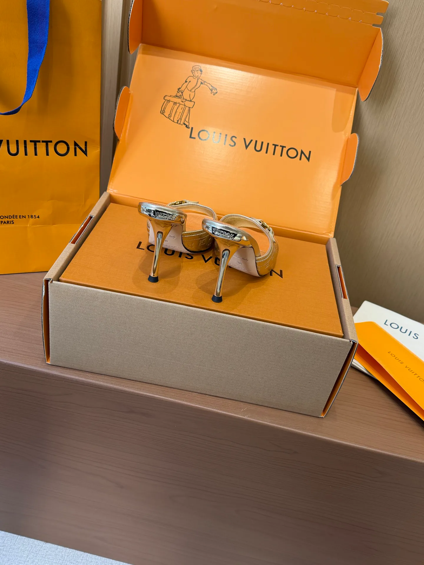 Босоножки Женские Louis Vuitton 796123