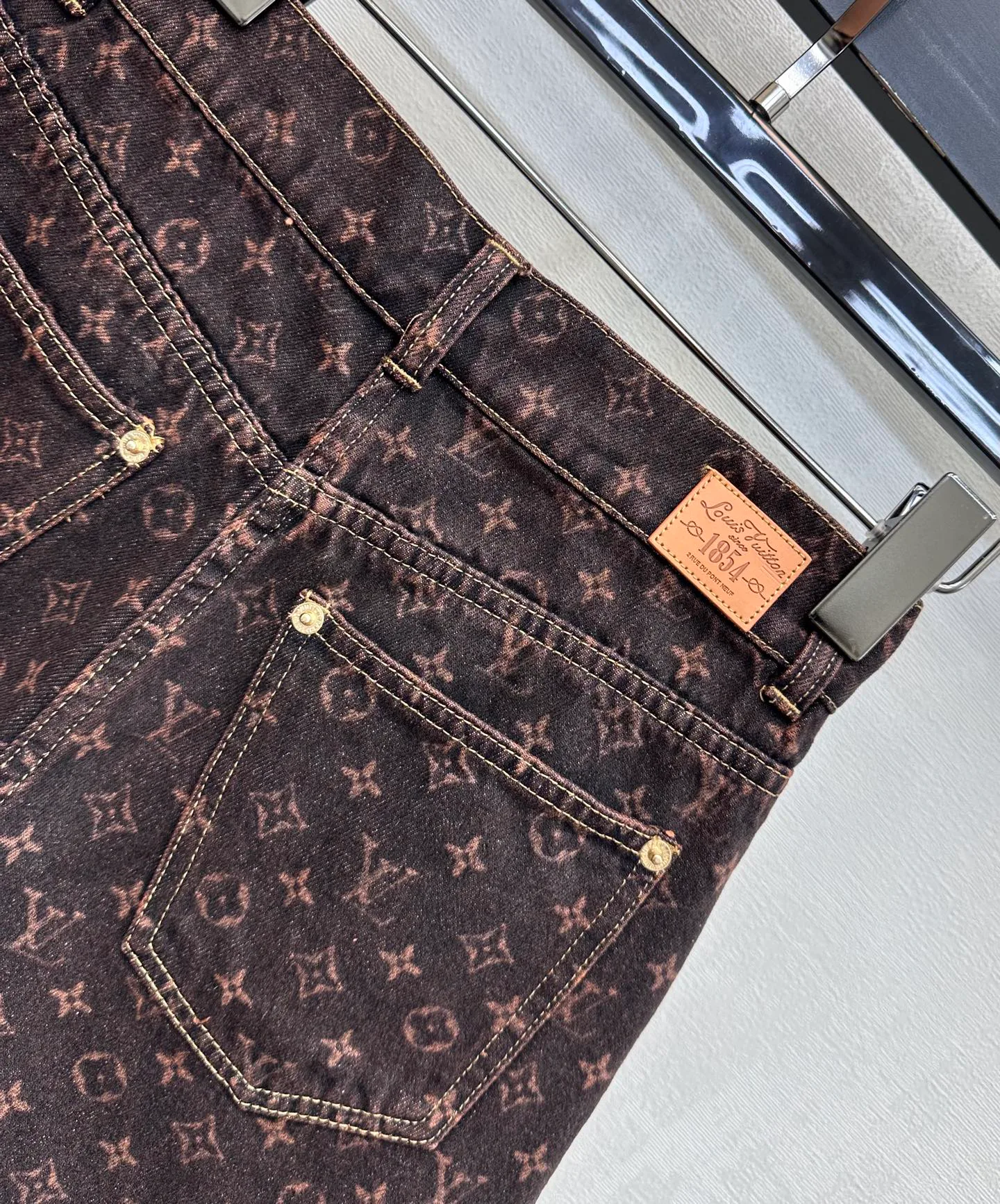 Шорты Женские Louis Vuitton 11682727