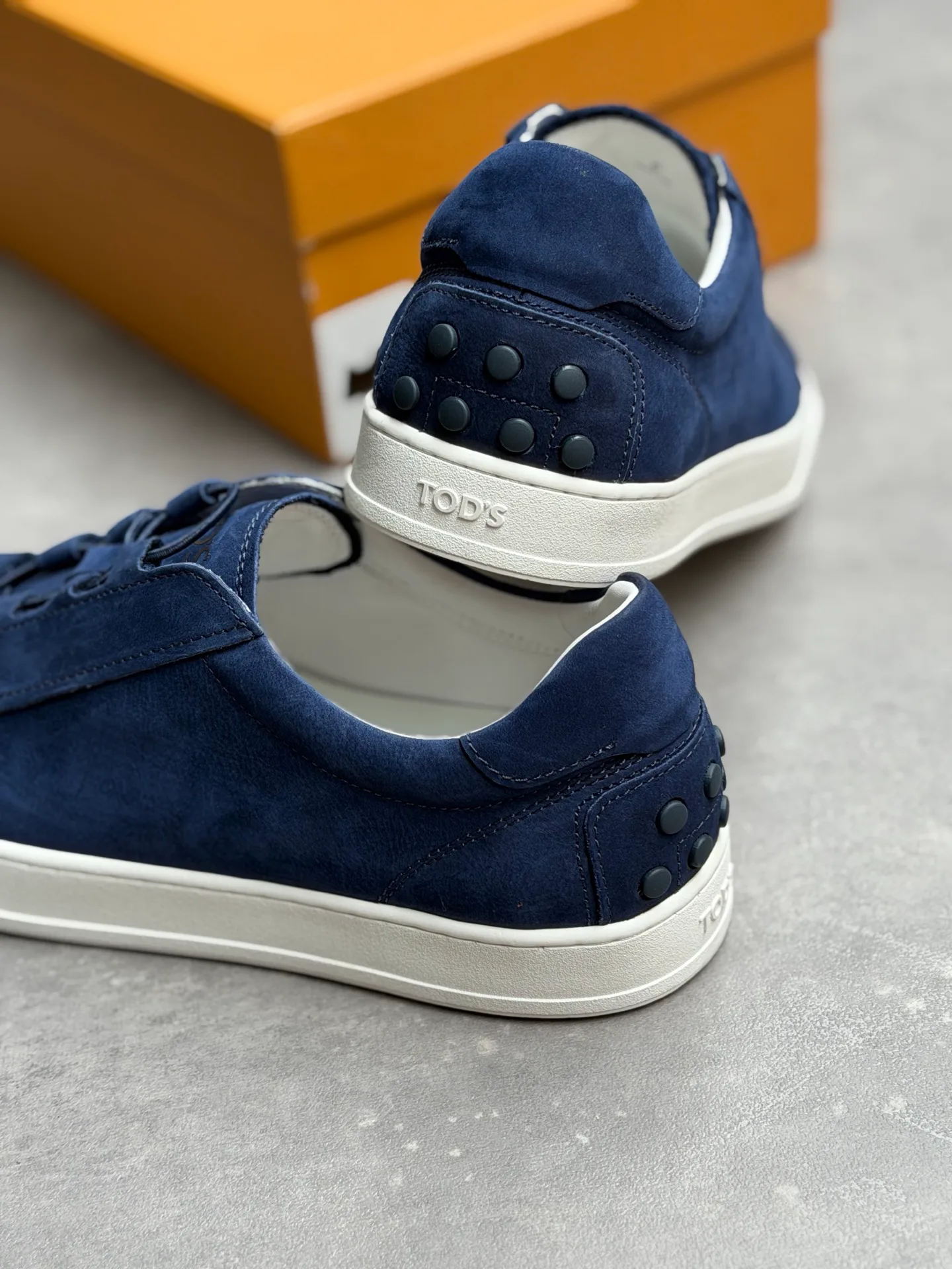 Кроссовки Мужские Tod's 18995609