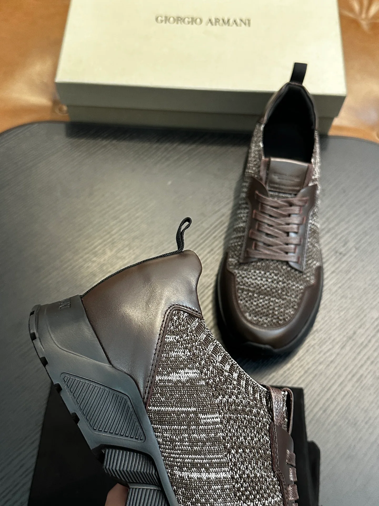 Кроссовки Мужские Armani 10490065