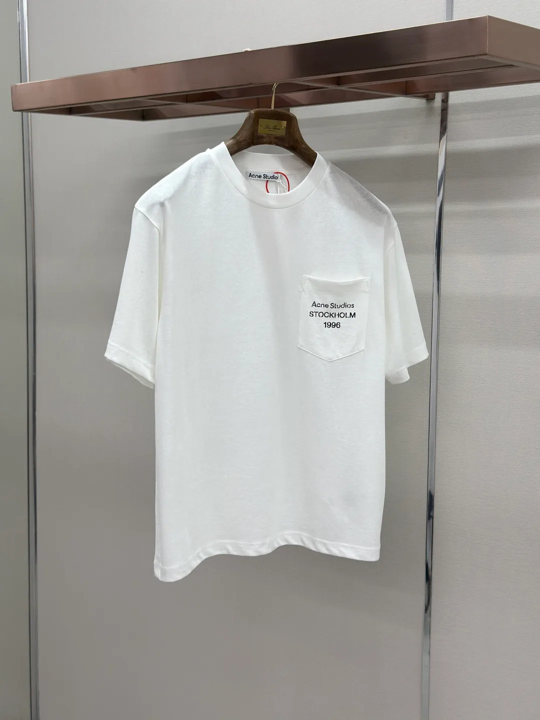 Футболки Женские Acne Studios 18191014