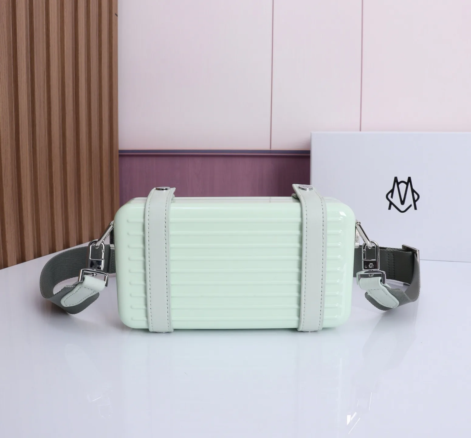 Сумки На Ремне Женские Rimowa 11185370