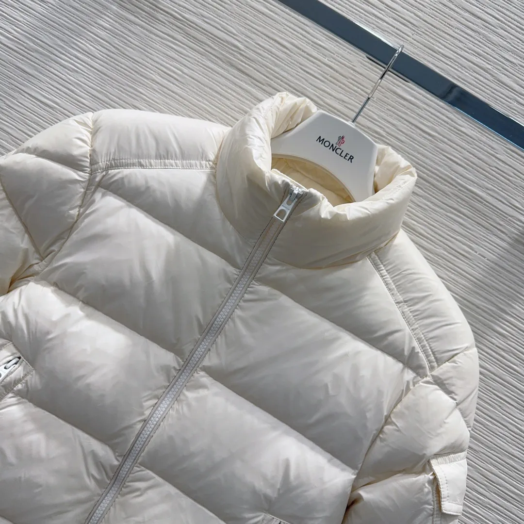 Куртки И Пуховики Женские Moncler 19284187