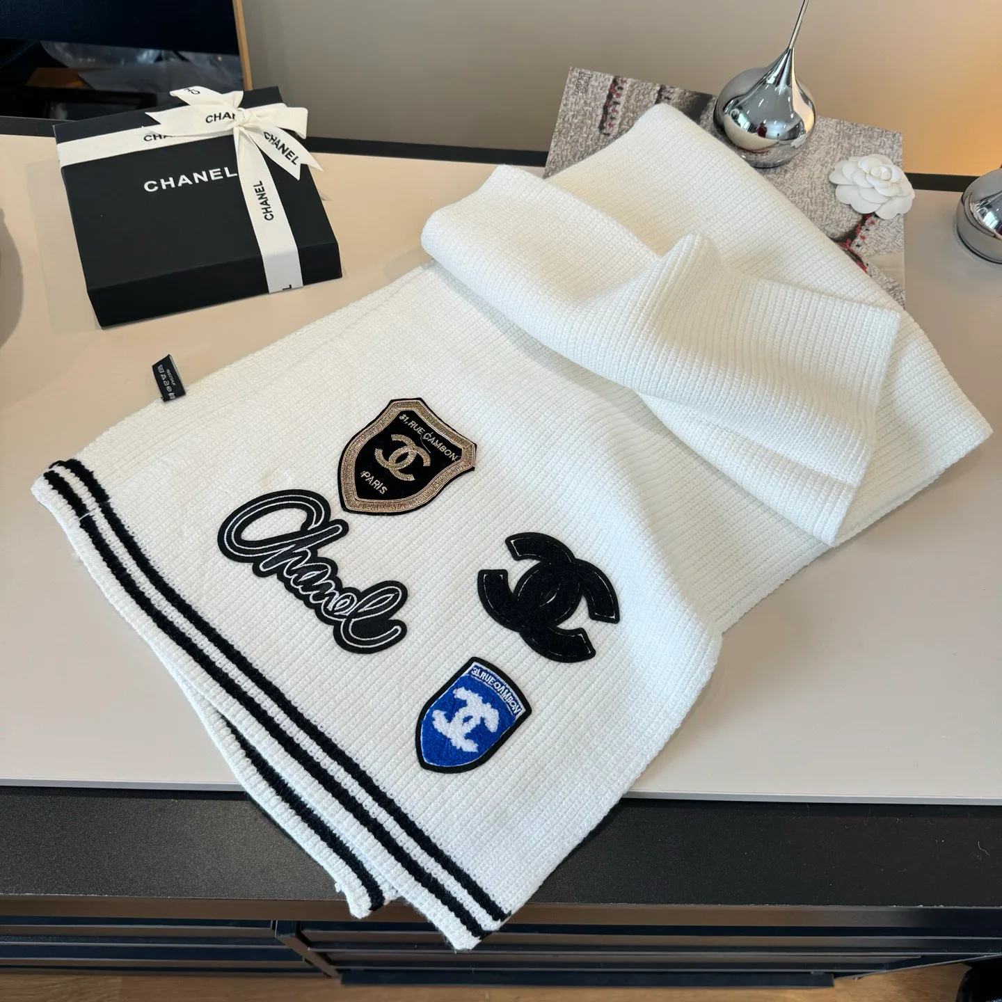 Шарфы Chanel 613409