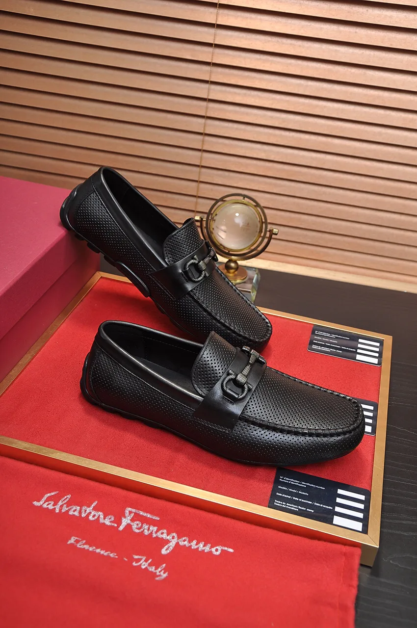 Лоферы И Мокасины Женские Salvatore Ferragamo 18262191