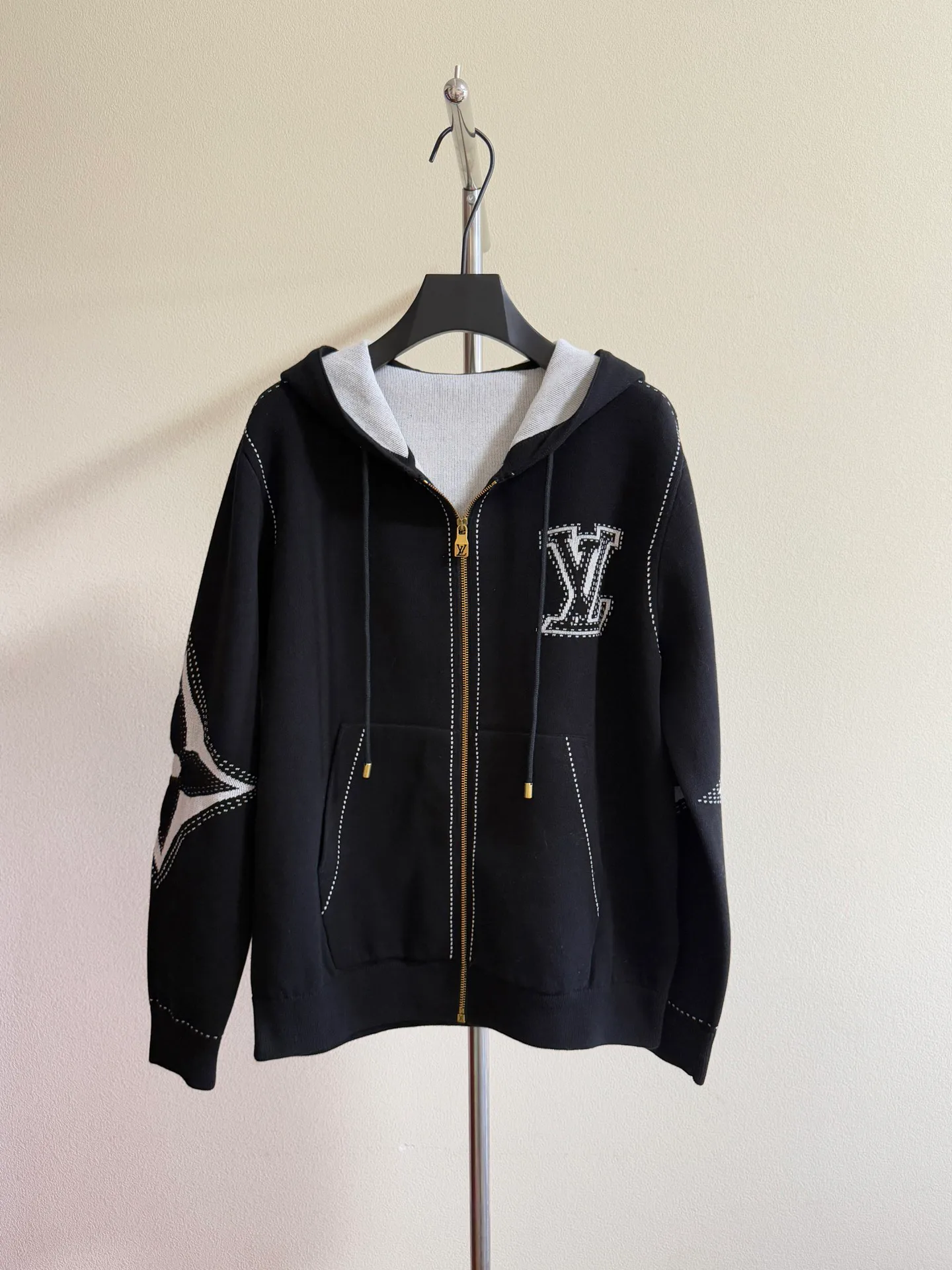 Куртки И Пуховики Женские Louis Vuitton 5014532