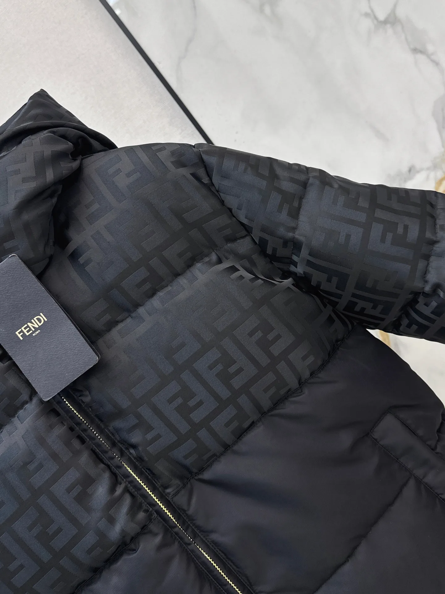 Куртки И Пуховики Женские Fendi 18253128