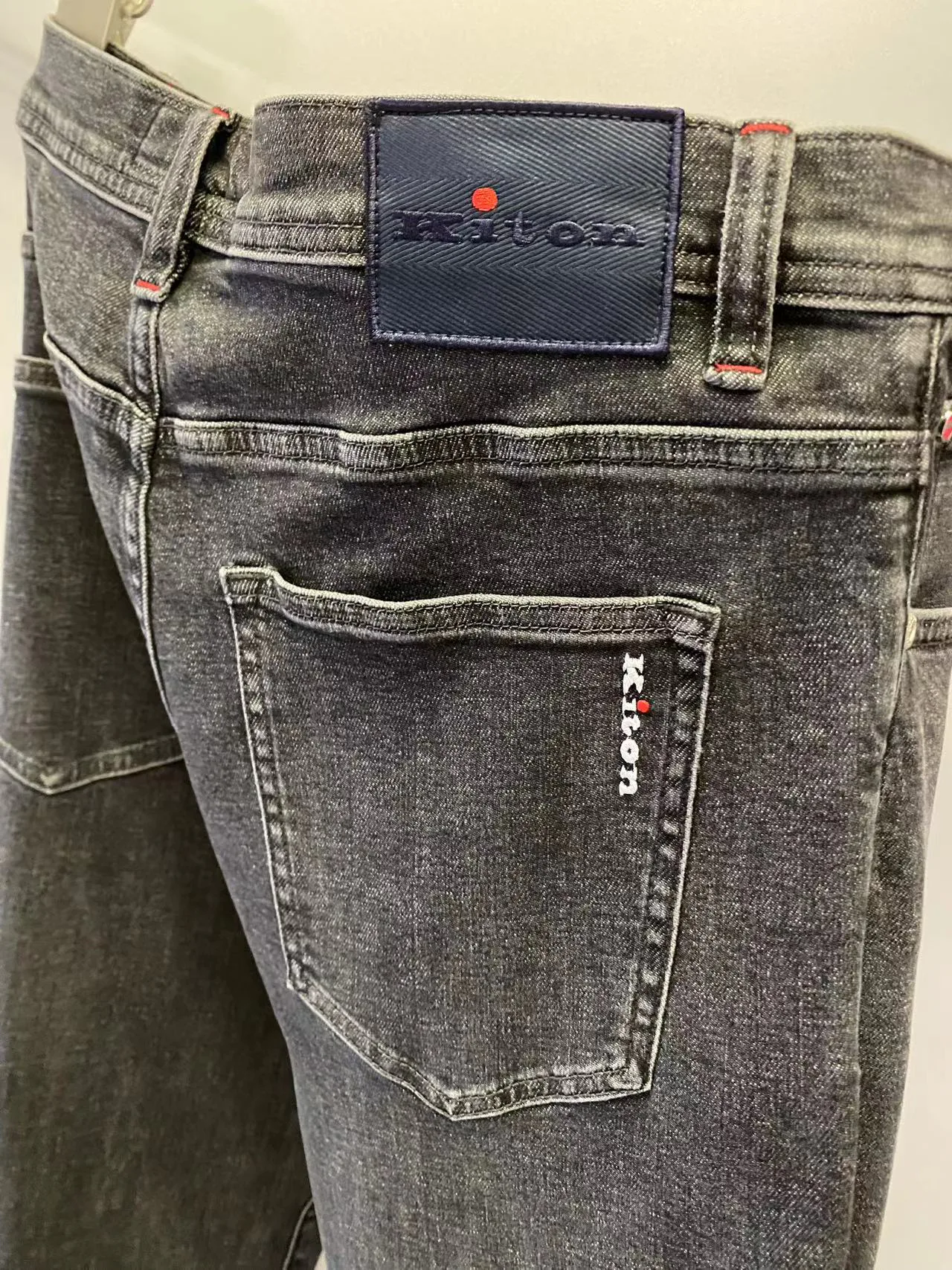 Джинсы Мужские Kiton 11500383