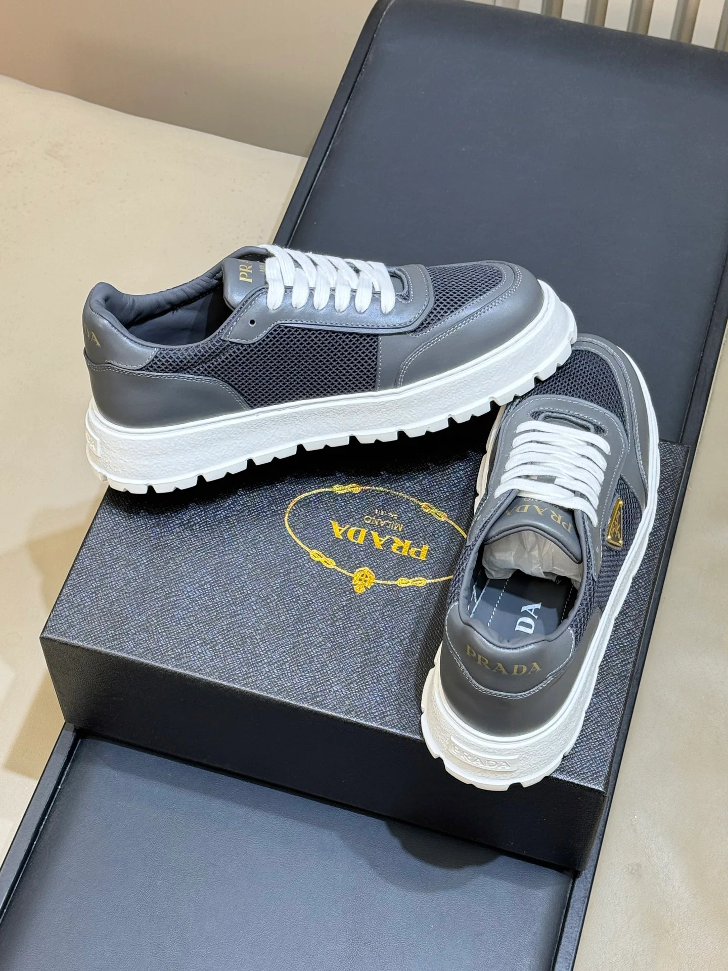 Кроссовки Мужские Prada 17915323