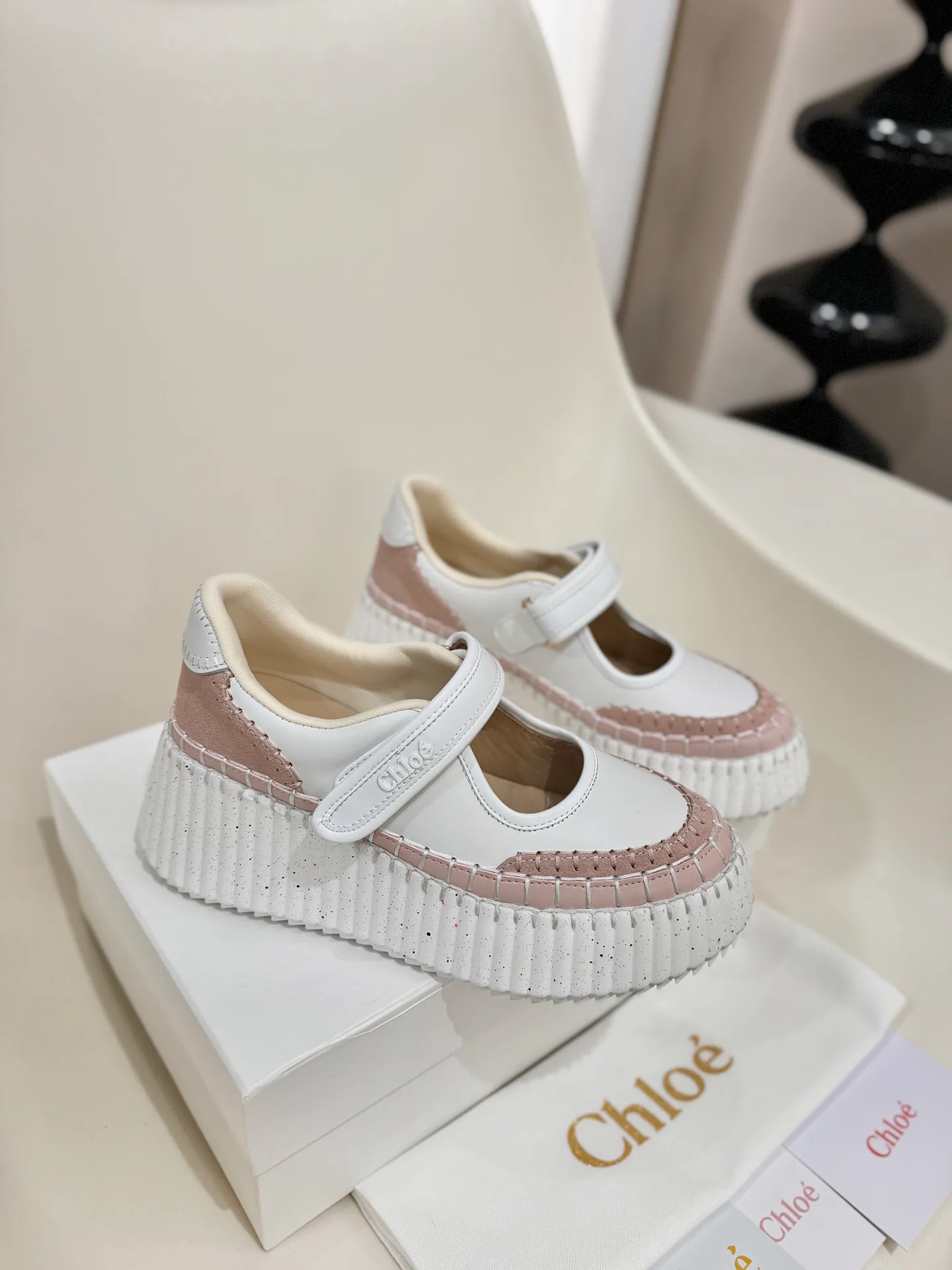 Кроссовки Женские Chloe 13253511