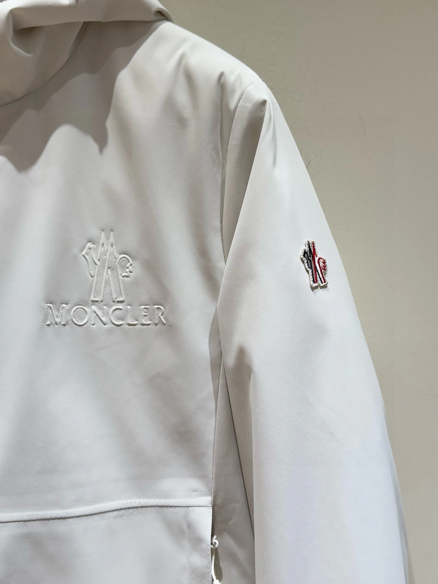 Куртки И Пуховики Мужские Moncler 1857779