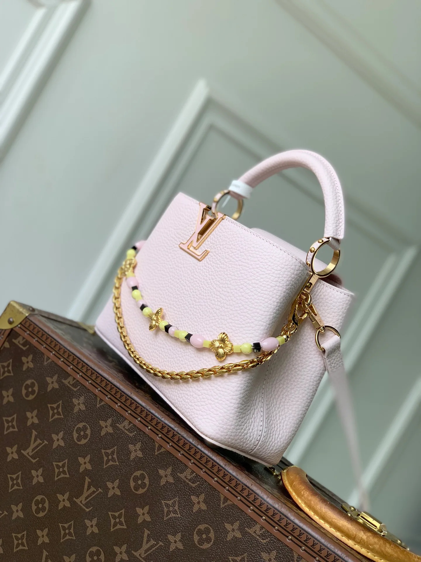 Классические Сумки Женские Louis Vuitton 18147529