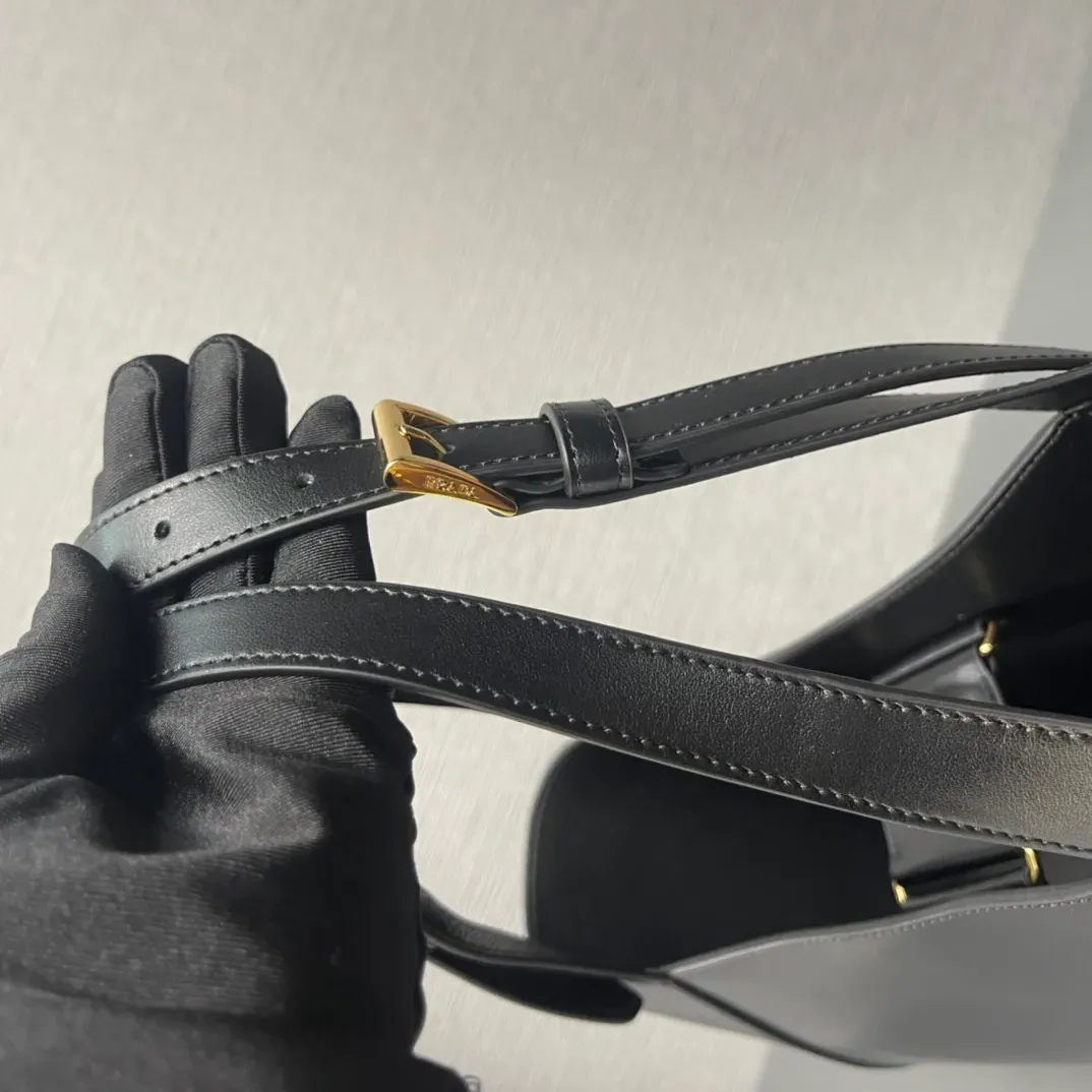 Классические Сумки Женские Prada 9028