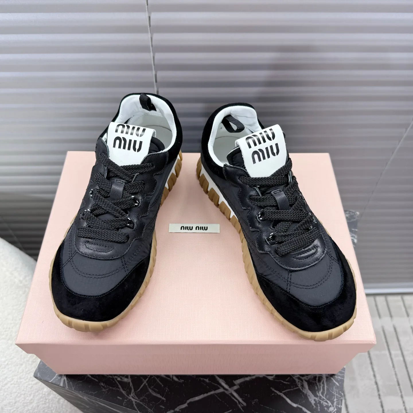 Кроссовки Женские Miu Miu 3742543