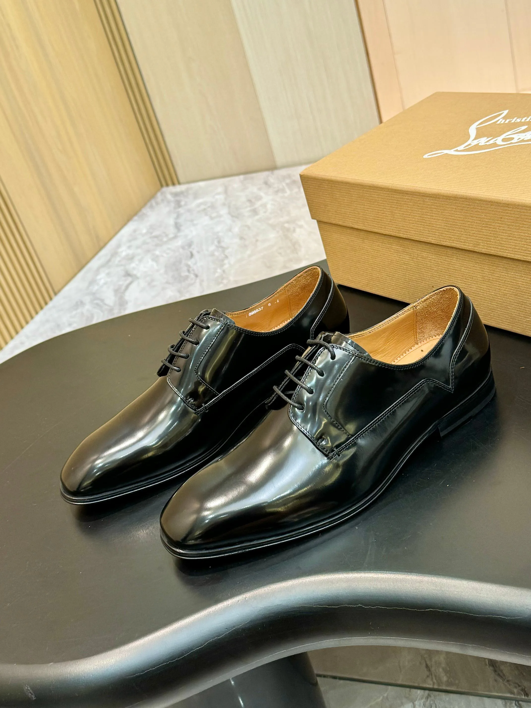 Лоферы И Туфли Мужские Christian Louboutin 18117241