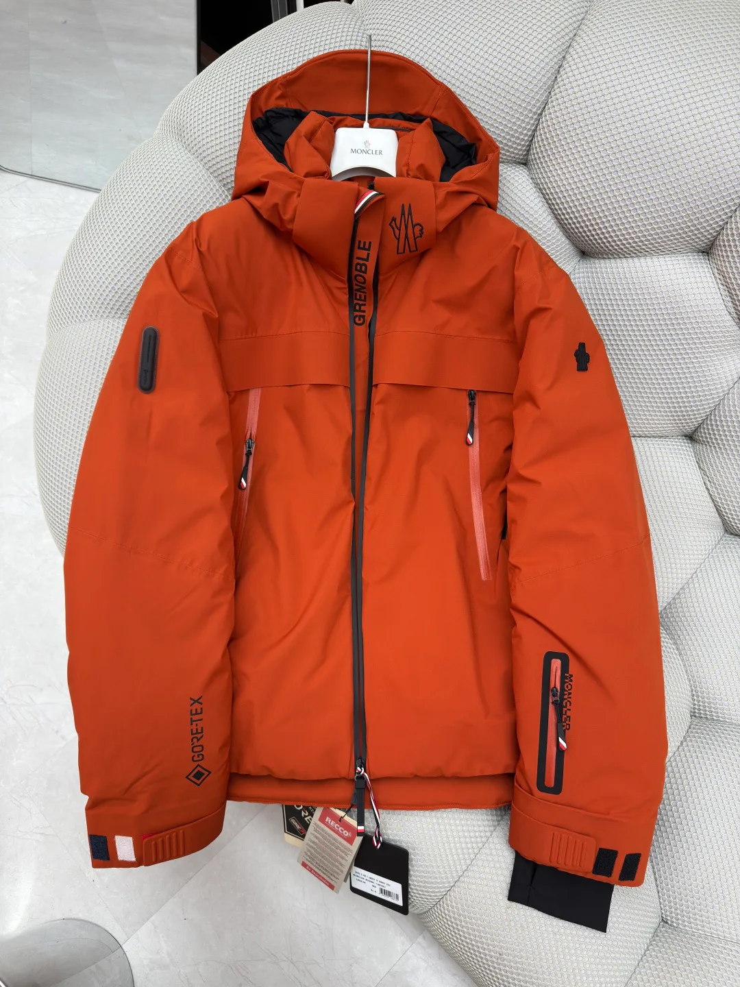 Куртки И Пуховики Мужские Moncler 495376