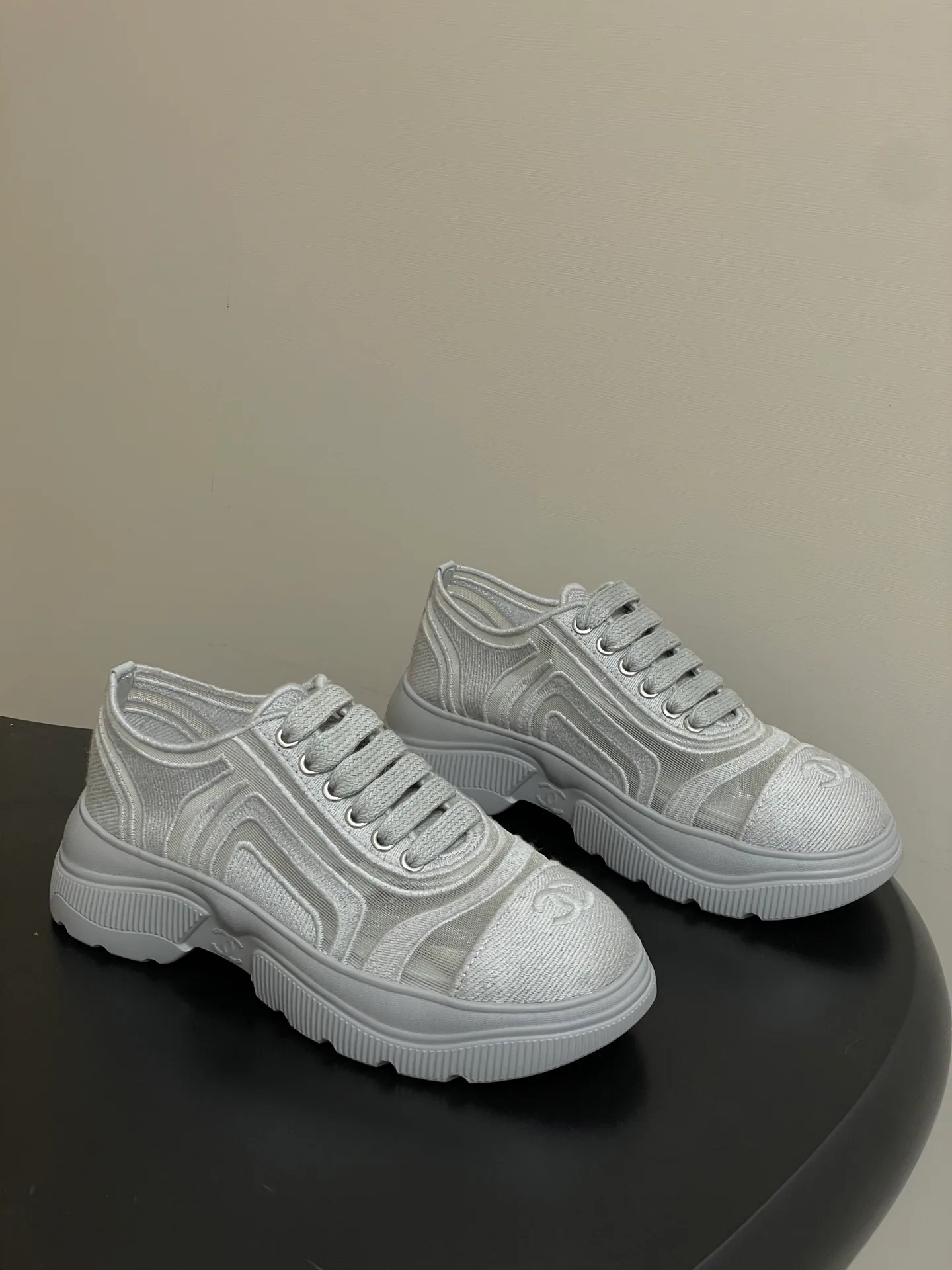 Кроссовки Женские Chanel 725615