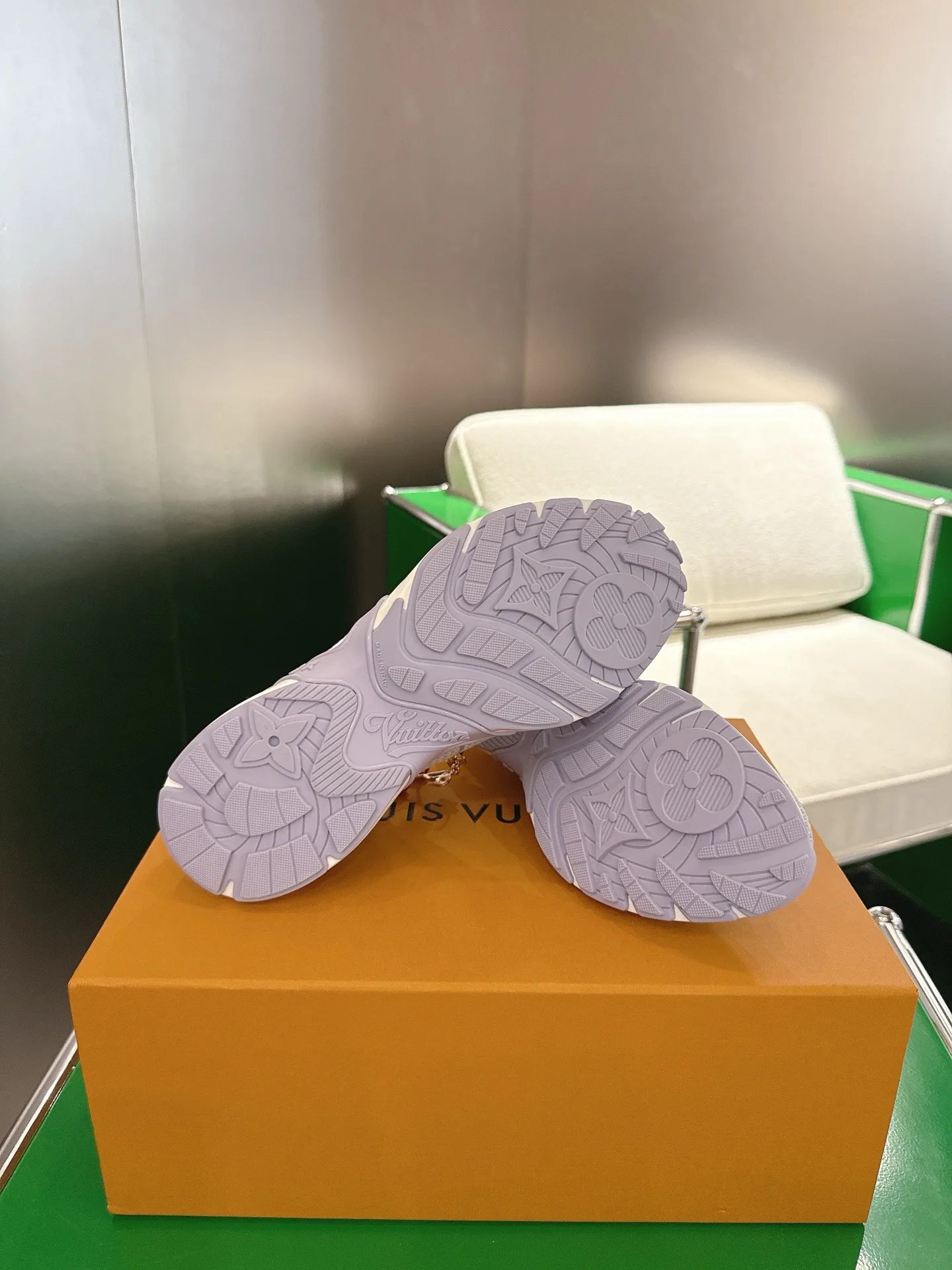 Кроссовки Женские Louis Vuitton 94619