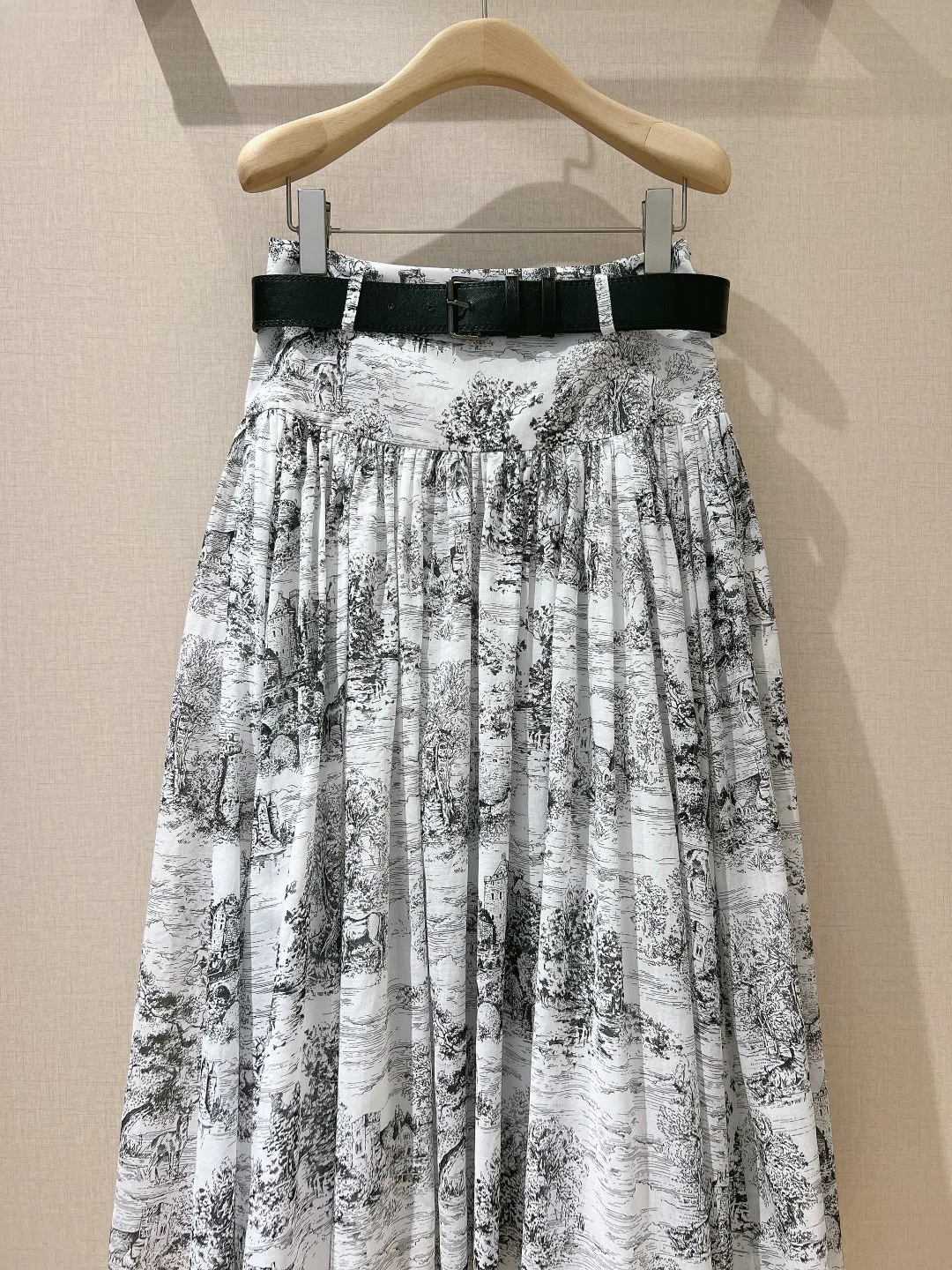 Юбки Женские Christian Dior 17290312