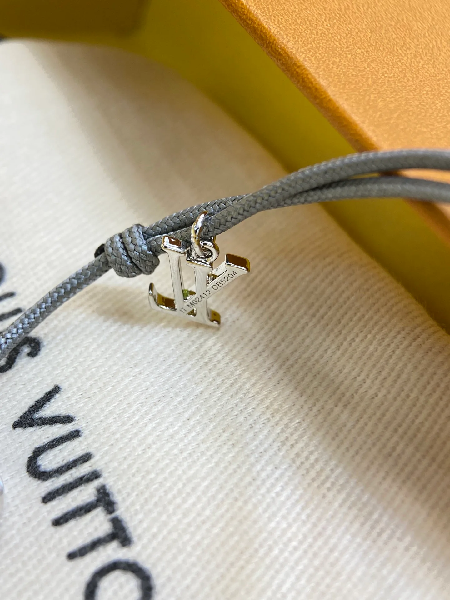 Бижутерия Louis Vuitton 17819355