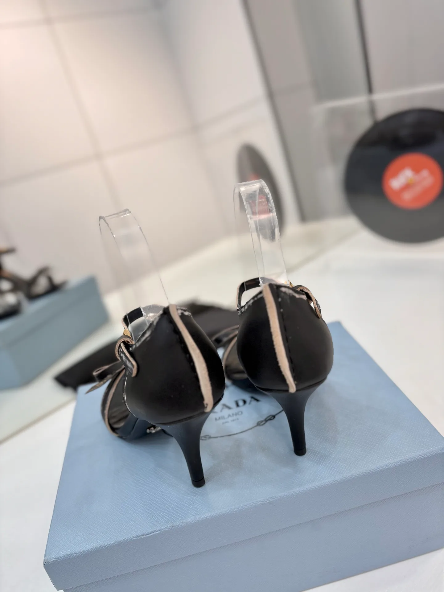 Туфли Женские Prada 11410356