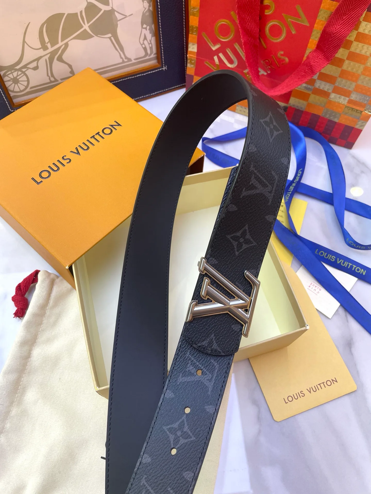 Ремни Louis Vuitton 76780