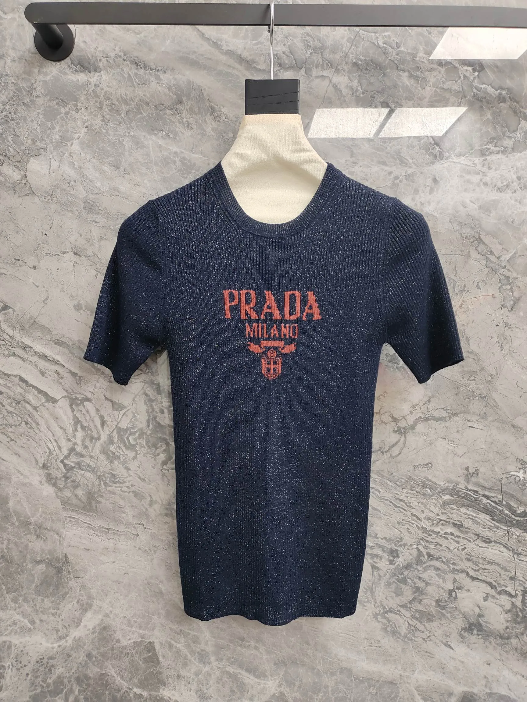 Футболки Женские Prada 9658737