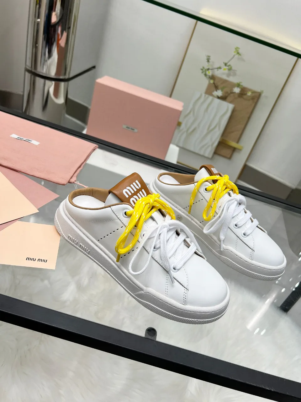 Кроссовки Женские Miu Miu 11187168