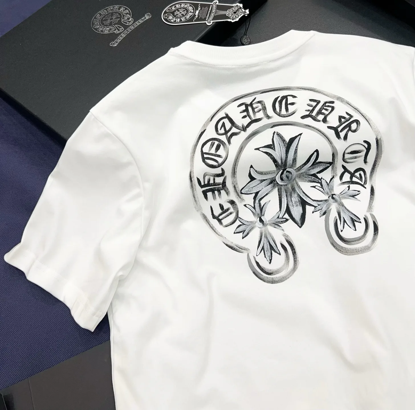 Футболки Женские Chrome Hearts 12729652