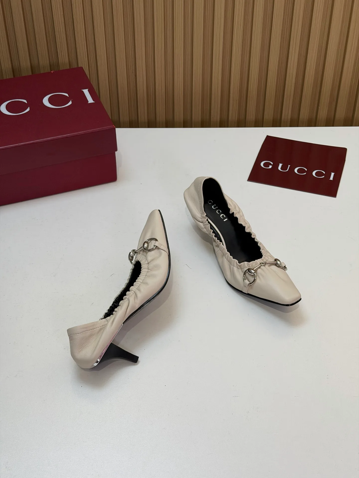Туфли Женские Gucci 17903804