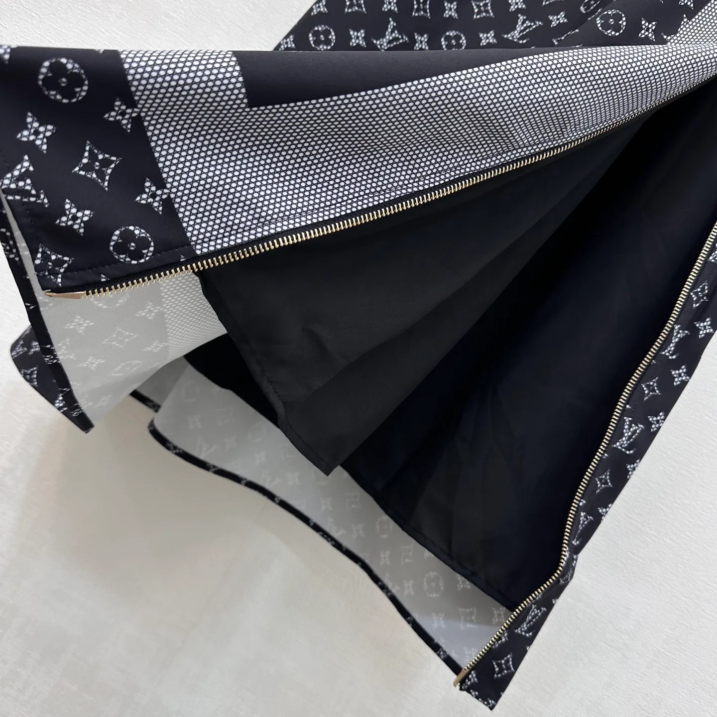 Юбки Женские Louis Vuitton 18023226