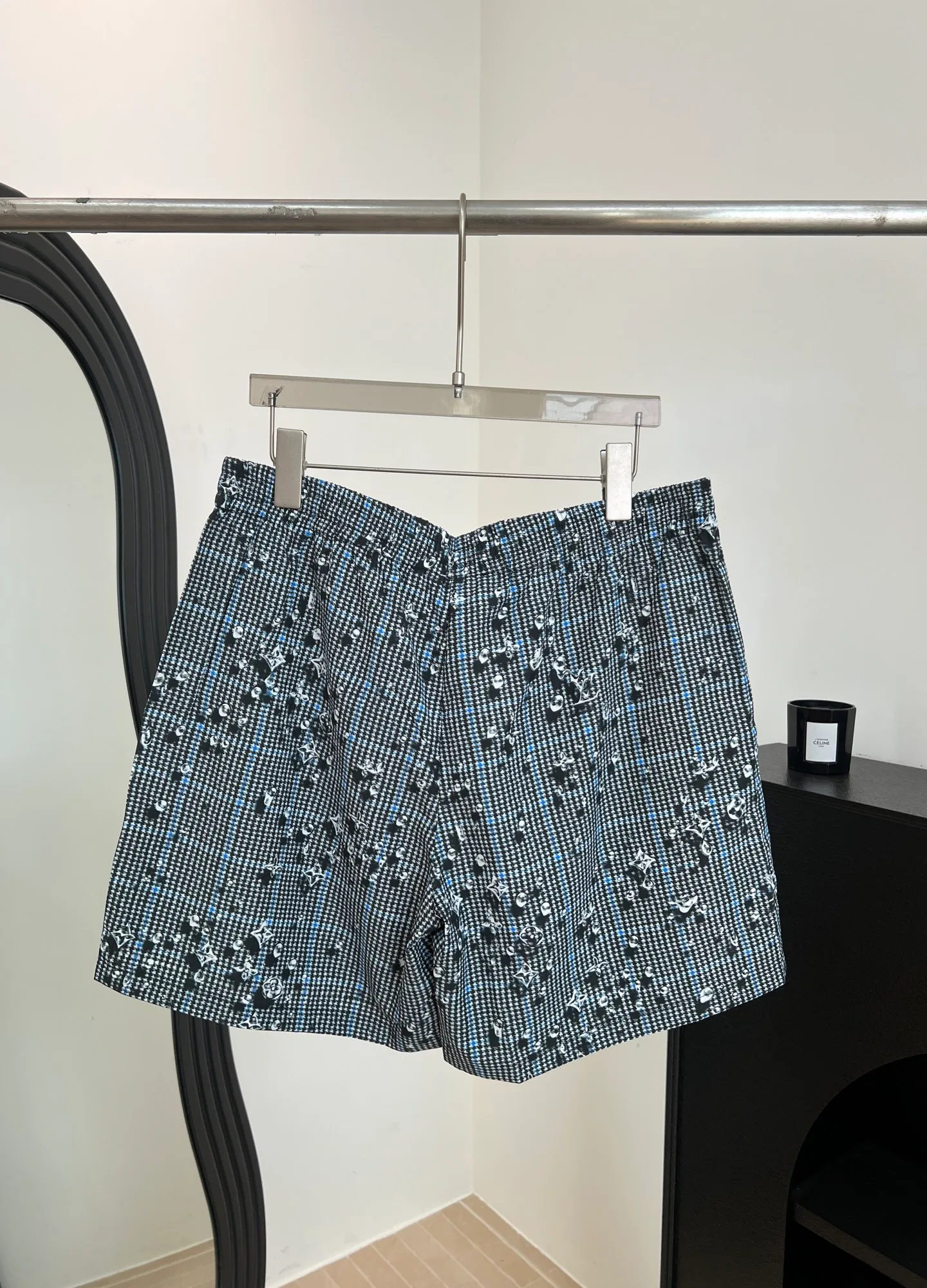 Шорты Мужские Louis Vuitton 12684863