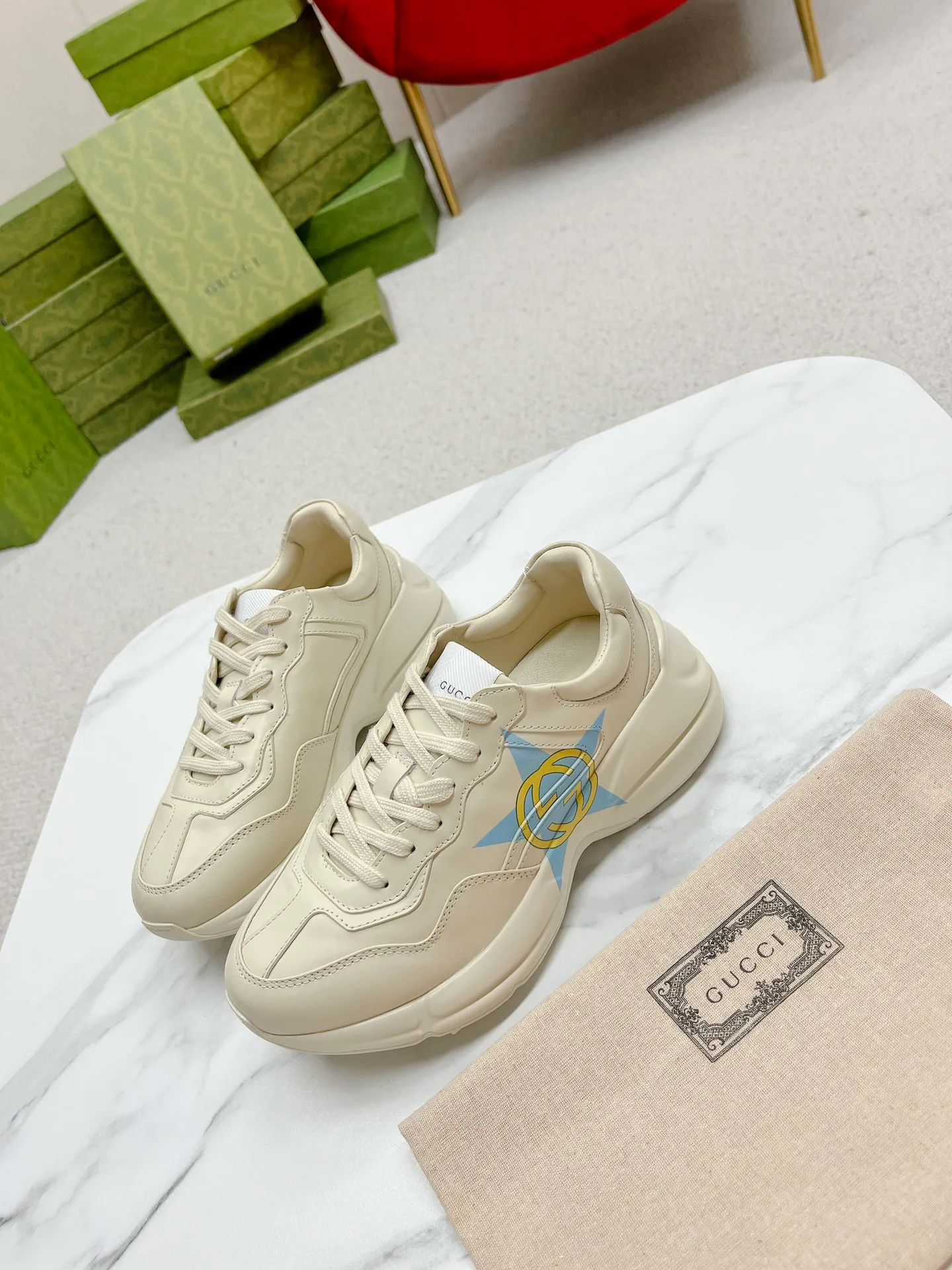 Кроссовки Женские Gucci 989691