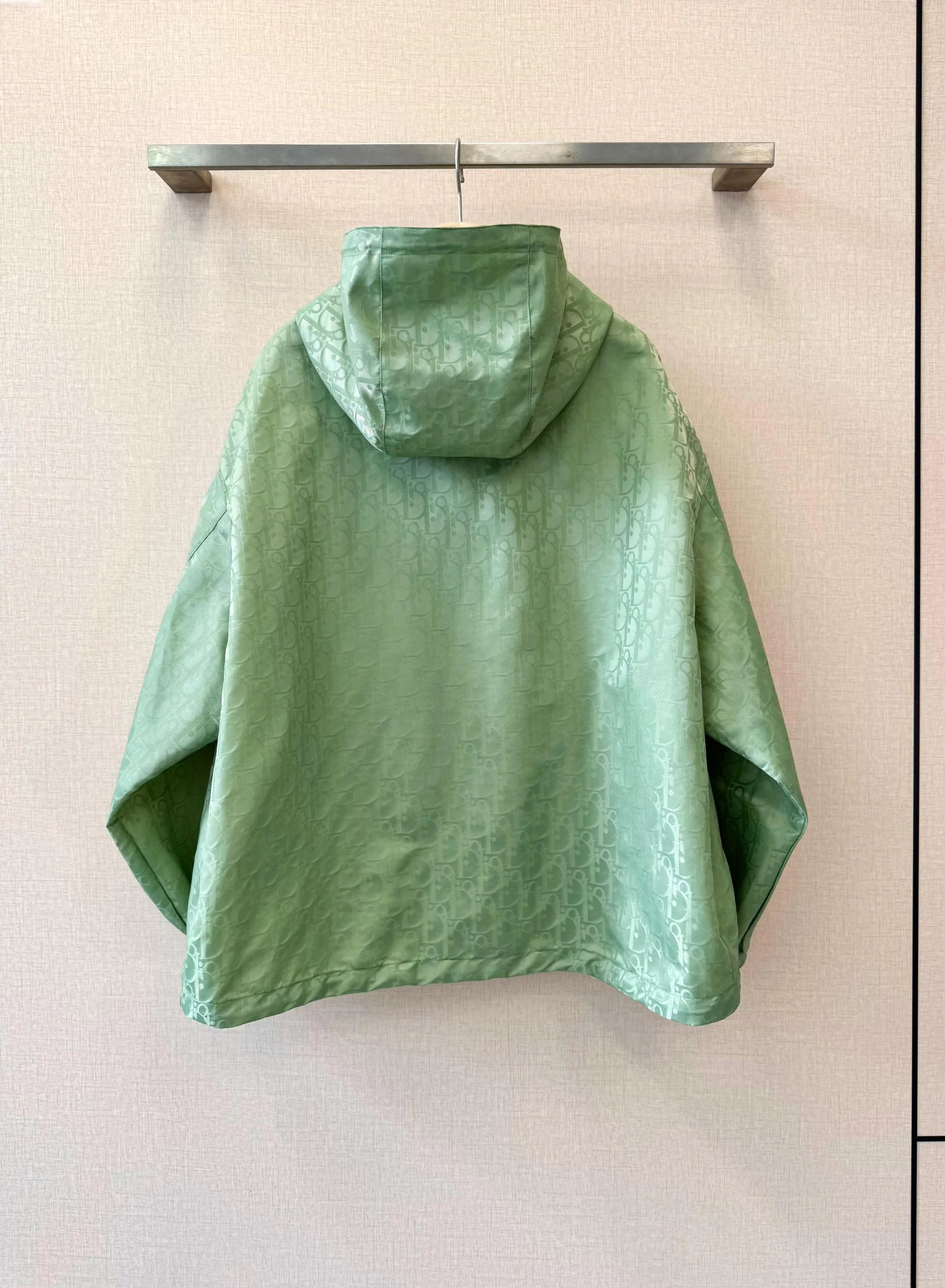 Куртки И Пуховики Женские Christian Dior 11676825