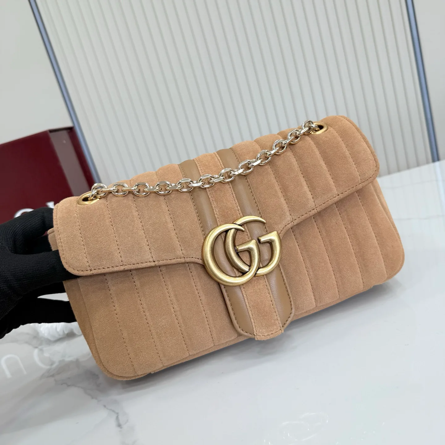 Классические Сумки Женские Gucci 18210742