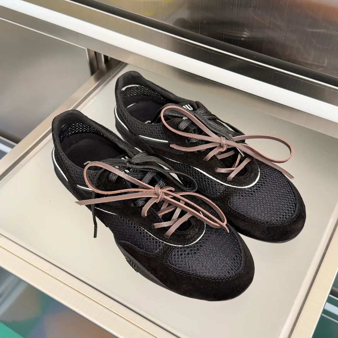 Кроссовки Женские Miu Miu 4489134