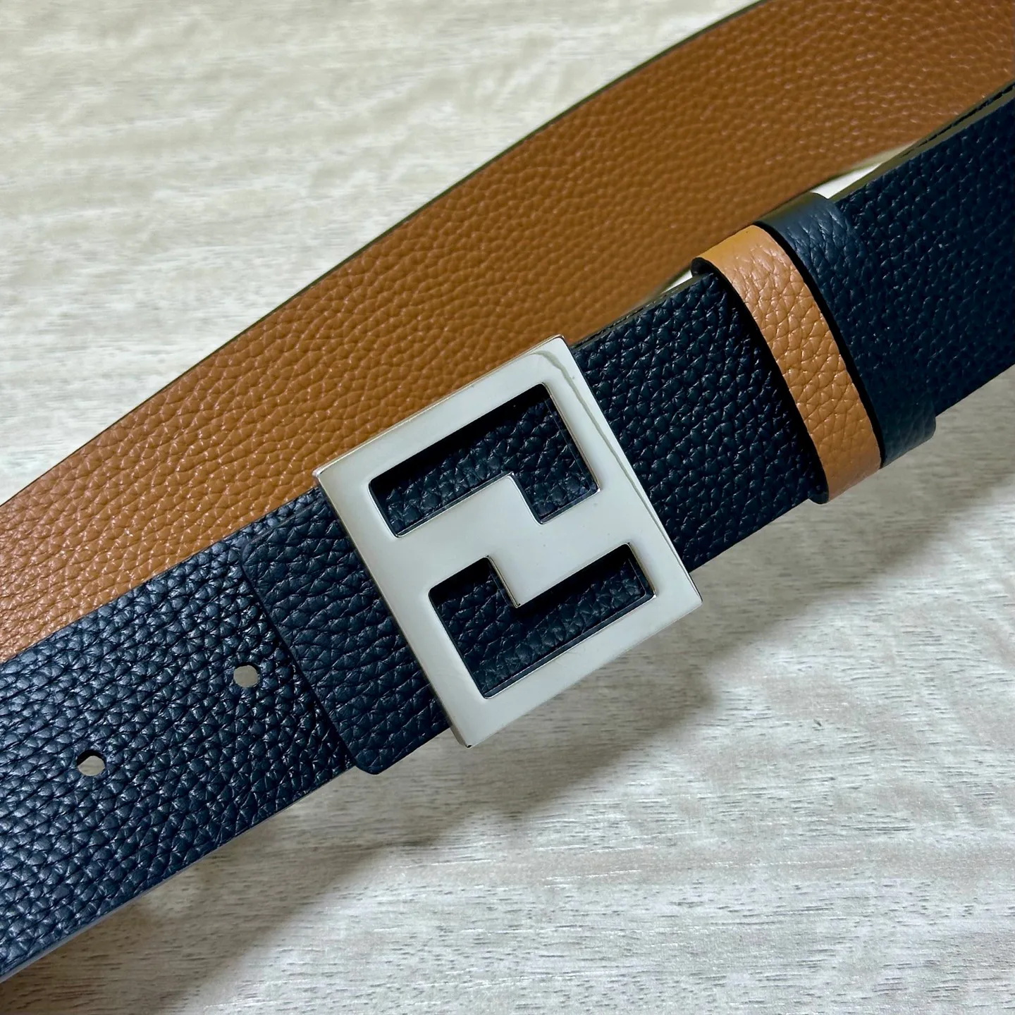 Ремни Fendi 17926196