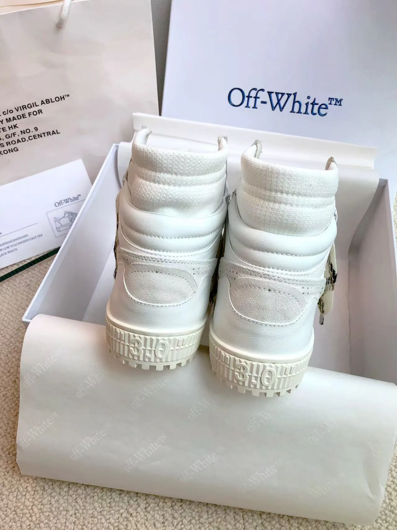Кроссовки Женские Off-White 17316